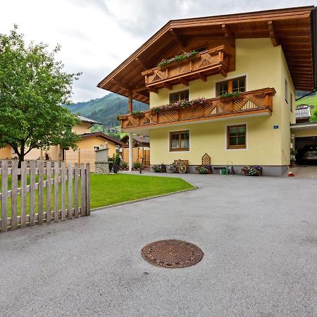 Spacious Apartment In Grossarl With Garden Exterior foto